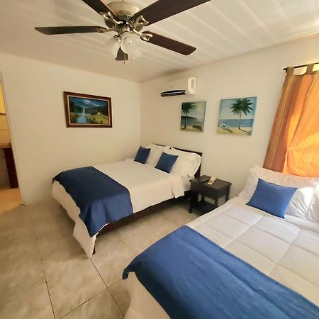 Hotel Villa Prats Manuel Antonio Exteriör bild